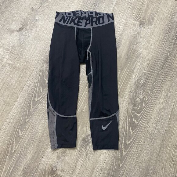 Nike Pro Hypercool Compression Tight Black Fitted Capri Men Leggings Size Small - Picture 1 of 2